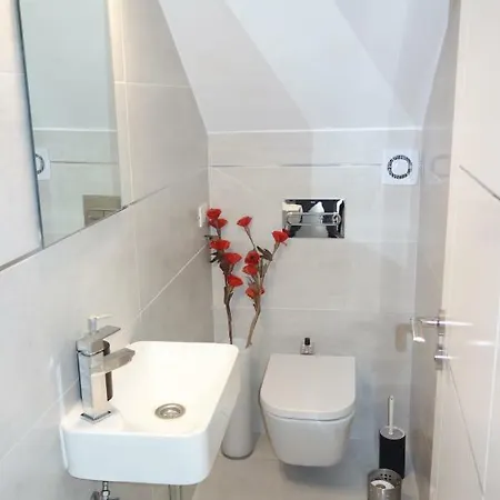 Del Duque Villa Chayofa